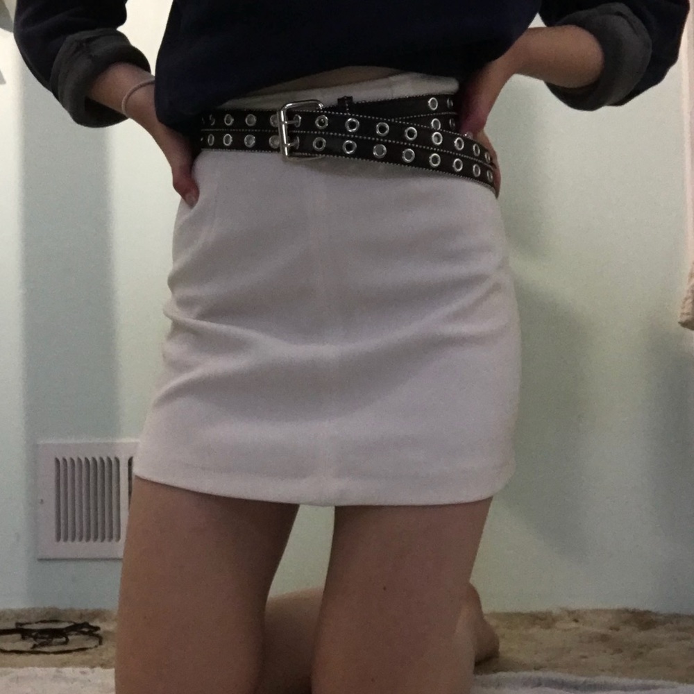 vintage mod white mini skirt